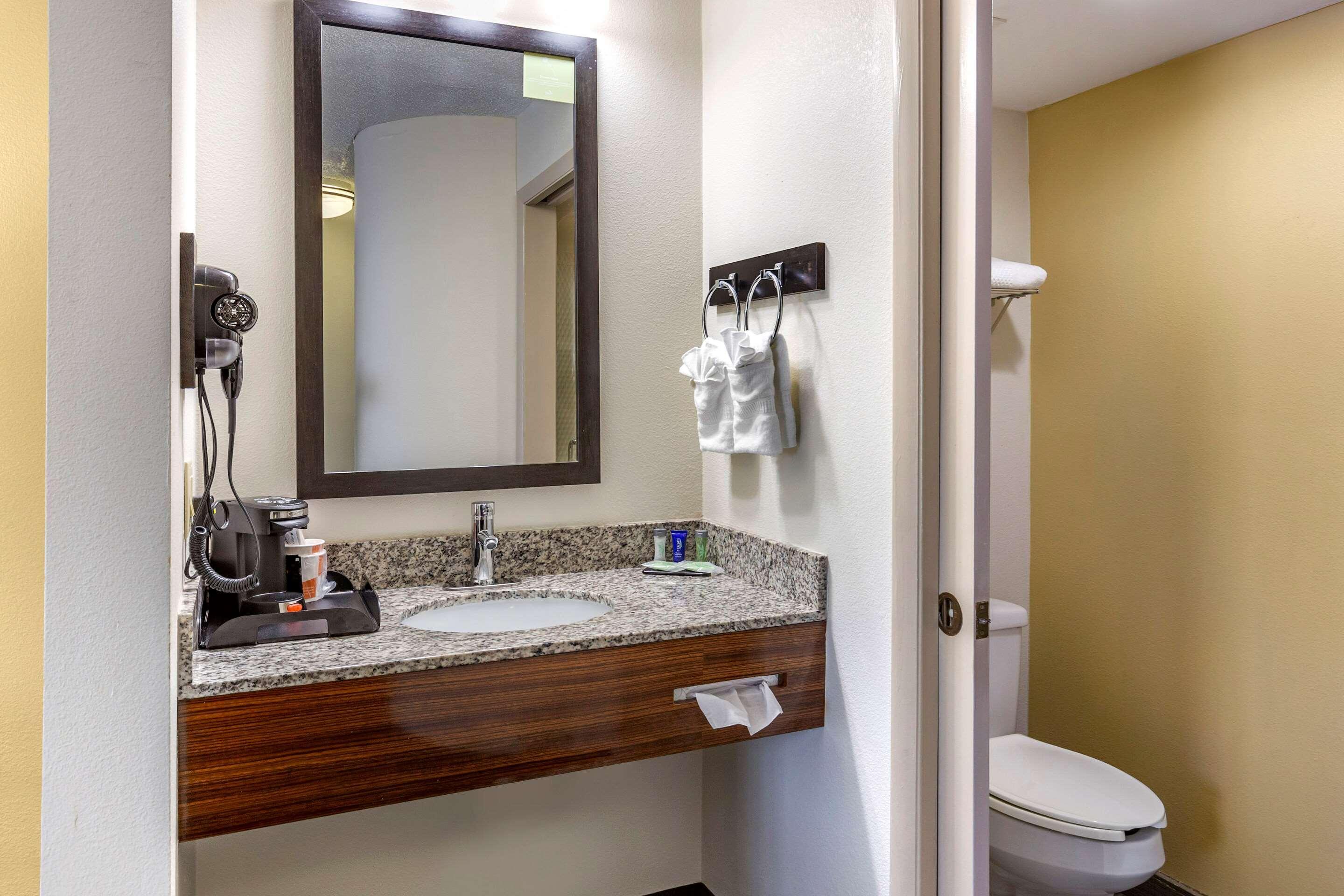 Sleep Inn Henderson I-85 Bagian luar foto